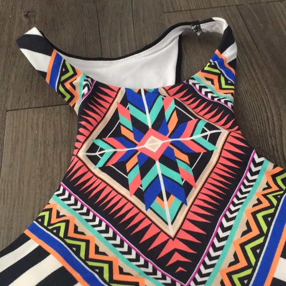 Victoria Secret Pink Swim Top - Picture 2 of 7